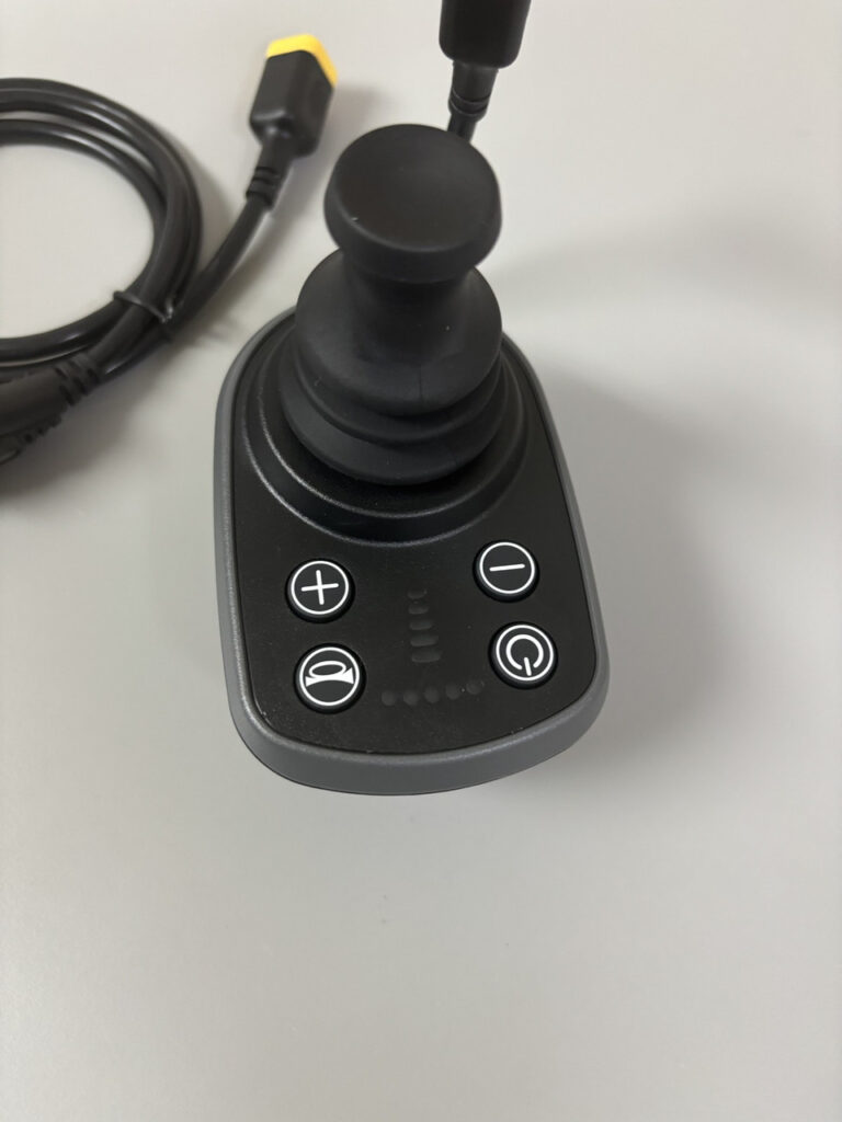 GC2_joystick_3__83158