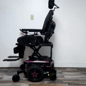 QUANTUM EDGE 3 WHEELCHAIR, TILT, RECLINE,LEGS,LIFT. 20 MILES ONLY. Certified Pre-owned